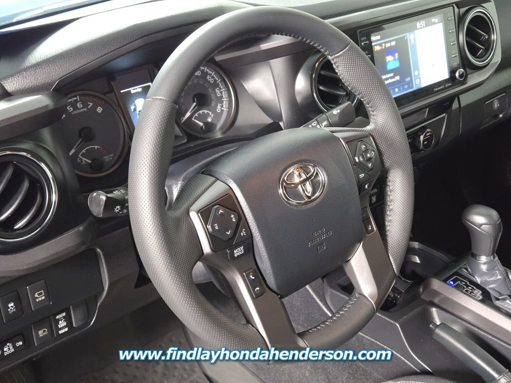 Used 2023 Toyota Tacoma TRD Off-Road w/ Advanced Technology Package AWD/4WD image 24