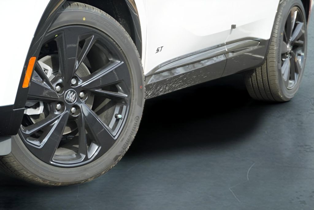 New 2026 Buick Envision Sport Touring image 3