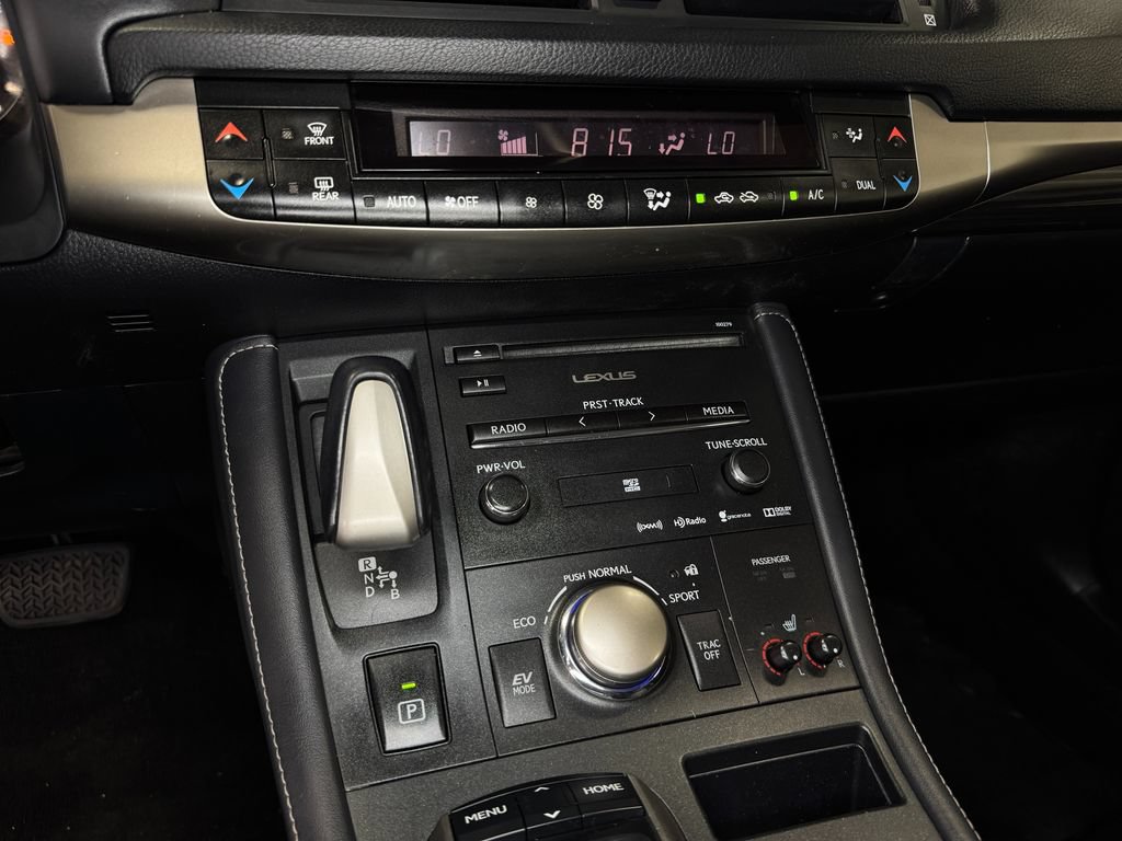 Used 2014 Lexus CT 200h FWD image 20