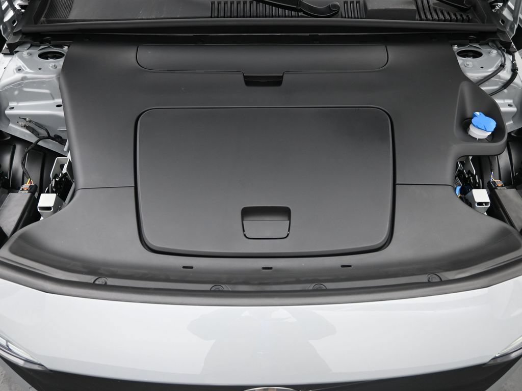 New 2026 Volvo EX30 Cross Country Ultra w/ Protection Package Premier AWD/4WD image 12