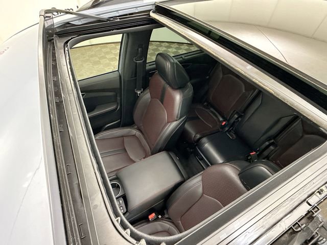 Used 2025 Honda Pilot Black Edition image 23