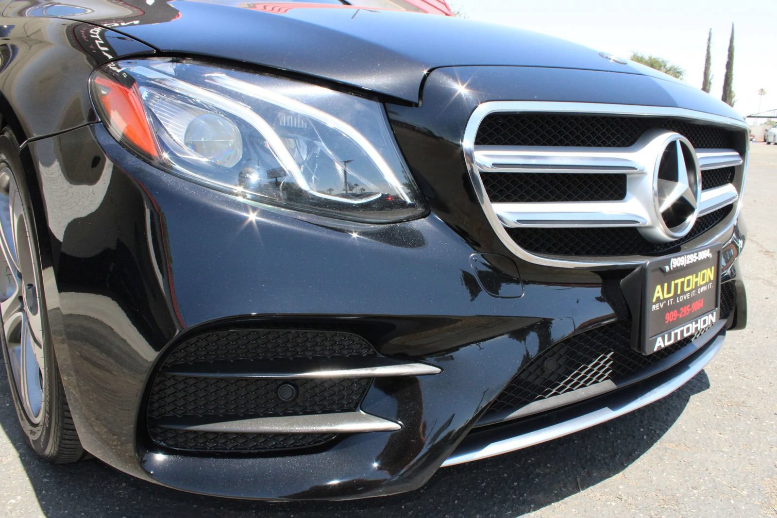 Used 2019 Mercedes-Benz E 300 image 5