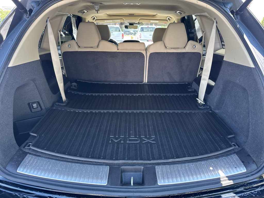 Used 2016 Acura MDX w/ Technology Package AWD/4WD image 7