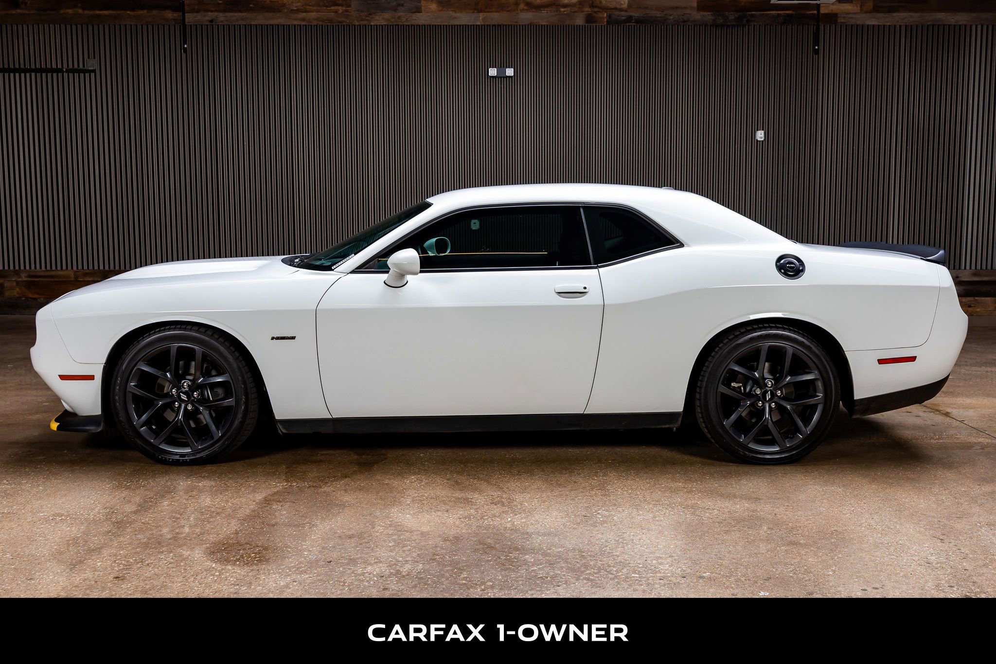 Used 2019 Dodge Challenger R/T w/ Blacktop Package image 5