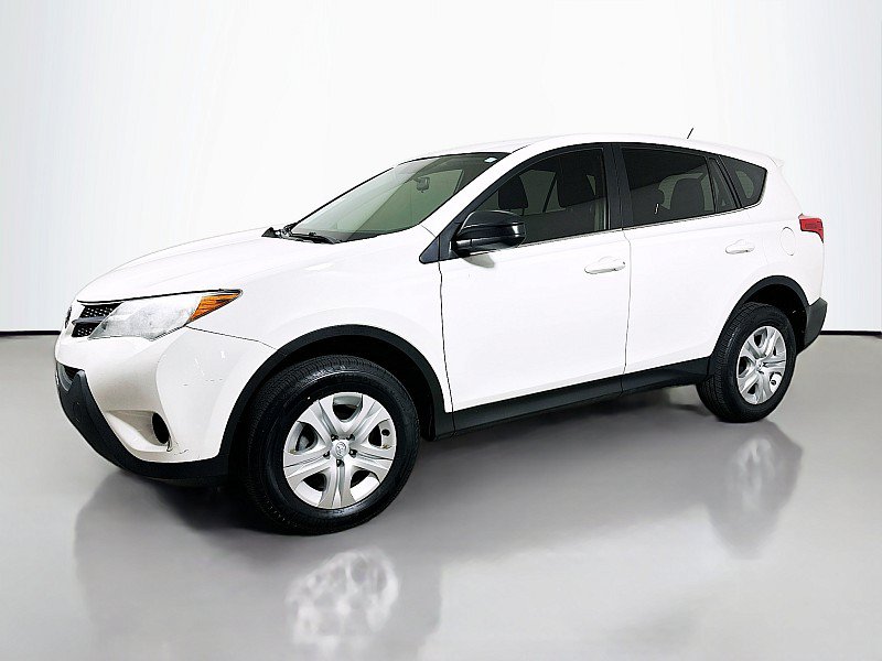 Used 2015 Toyota RAV4 LE FWD image 3