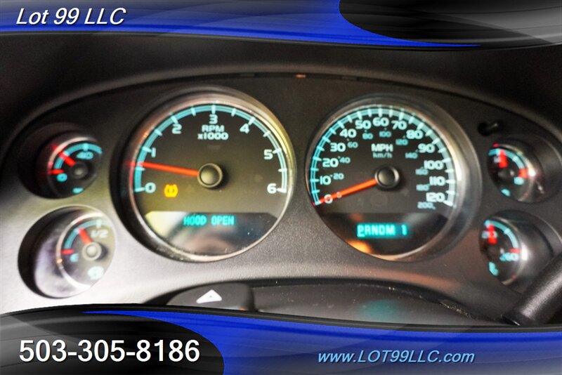 Used 2007 Chevrolet Silverado 2500 LTZ w/ Suspension Package, Off-Road AWD/4WD image 23