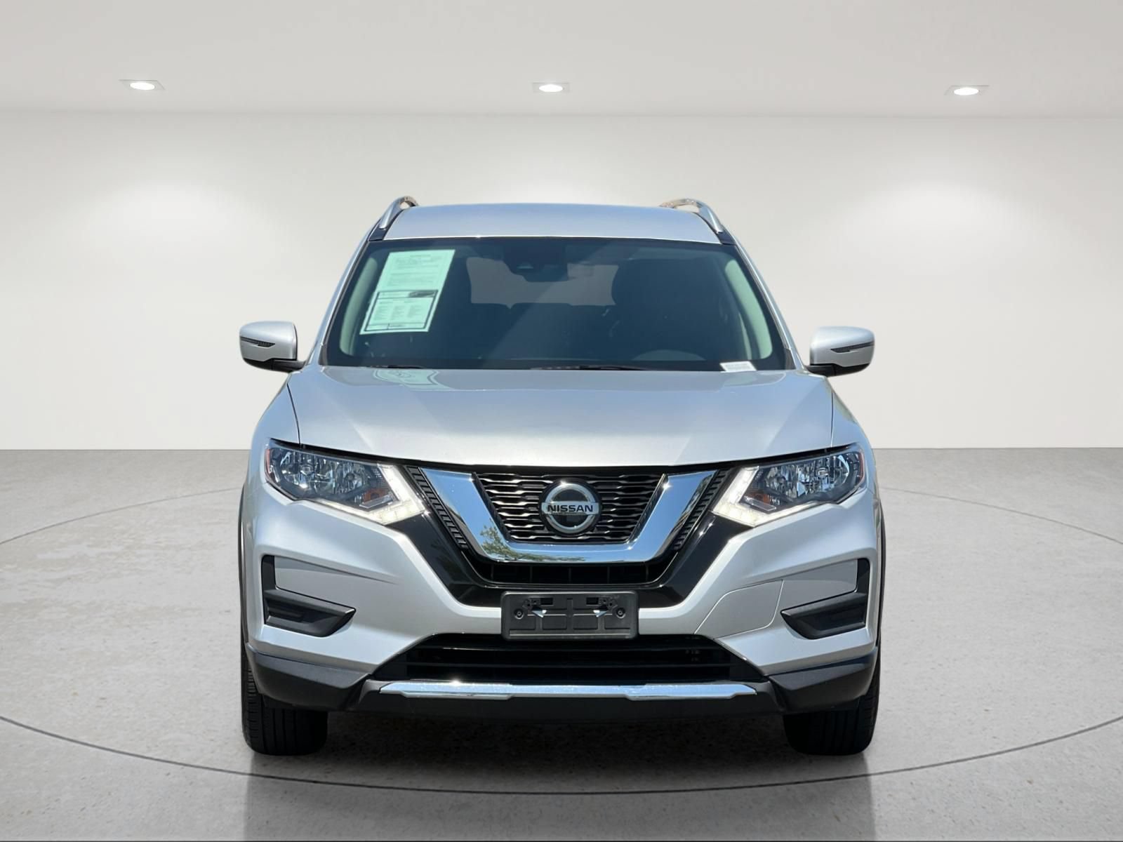 Used 2020 Nissan Rogue SV FWD image 8