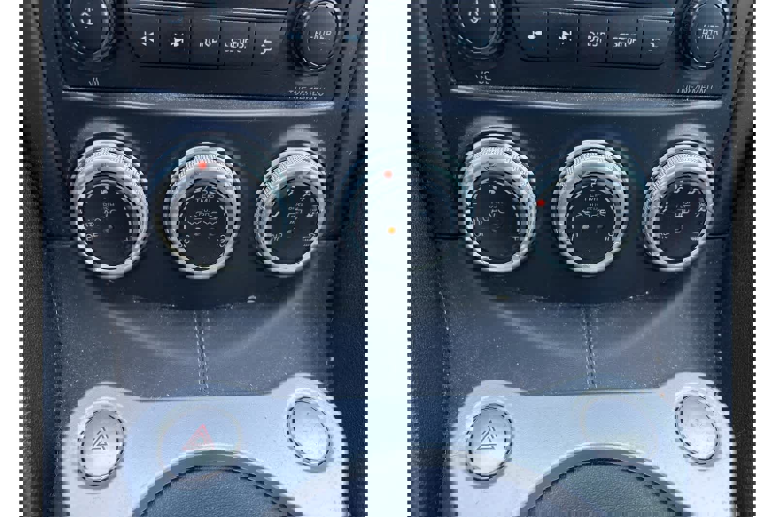 Used 2016 Nissan 370Z Coupe image 16