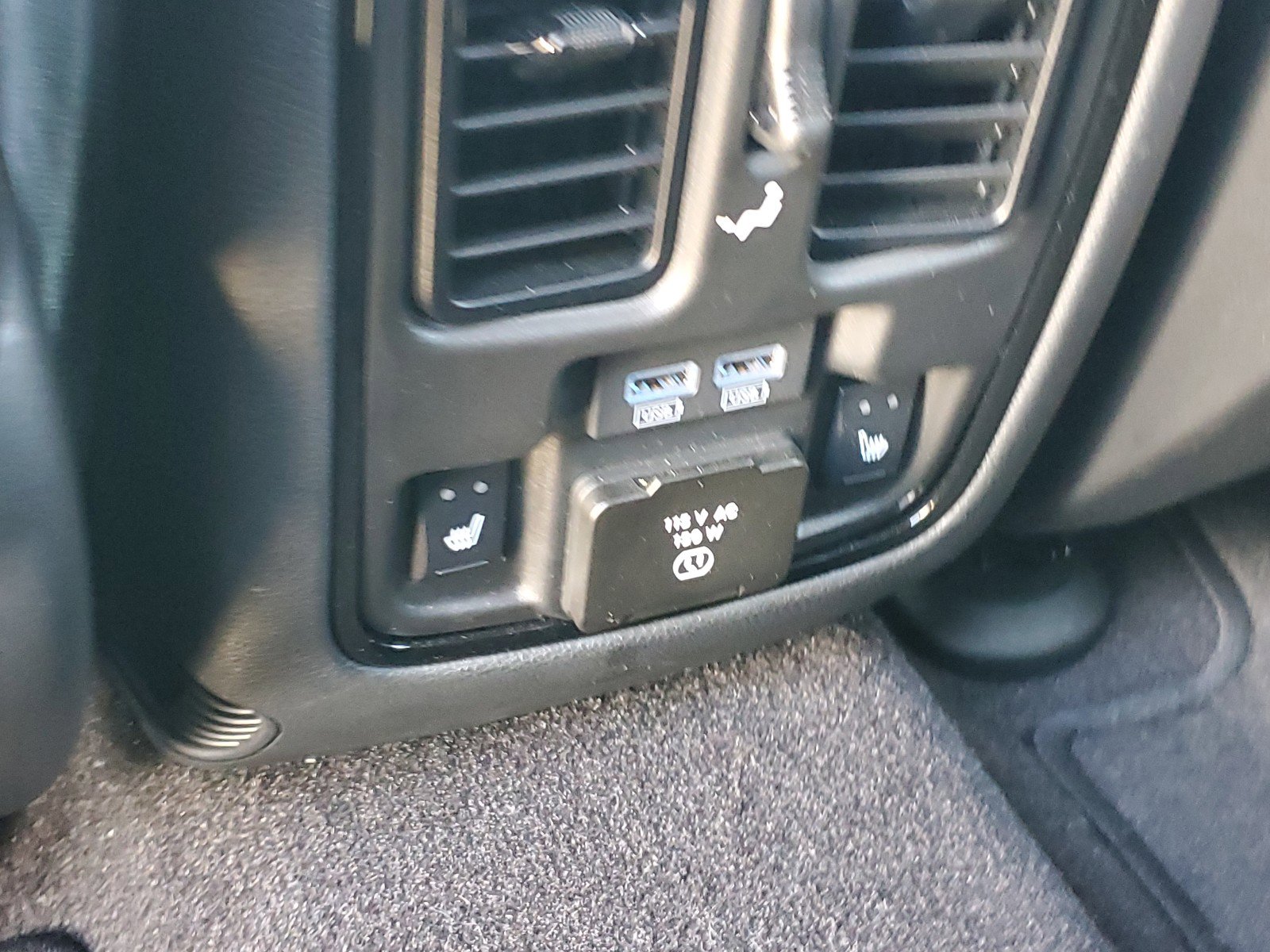 Used 2022 Dodge Durango GT image 15