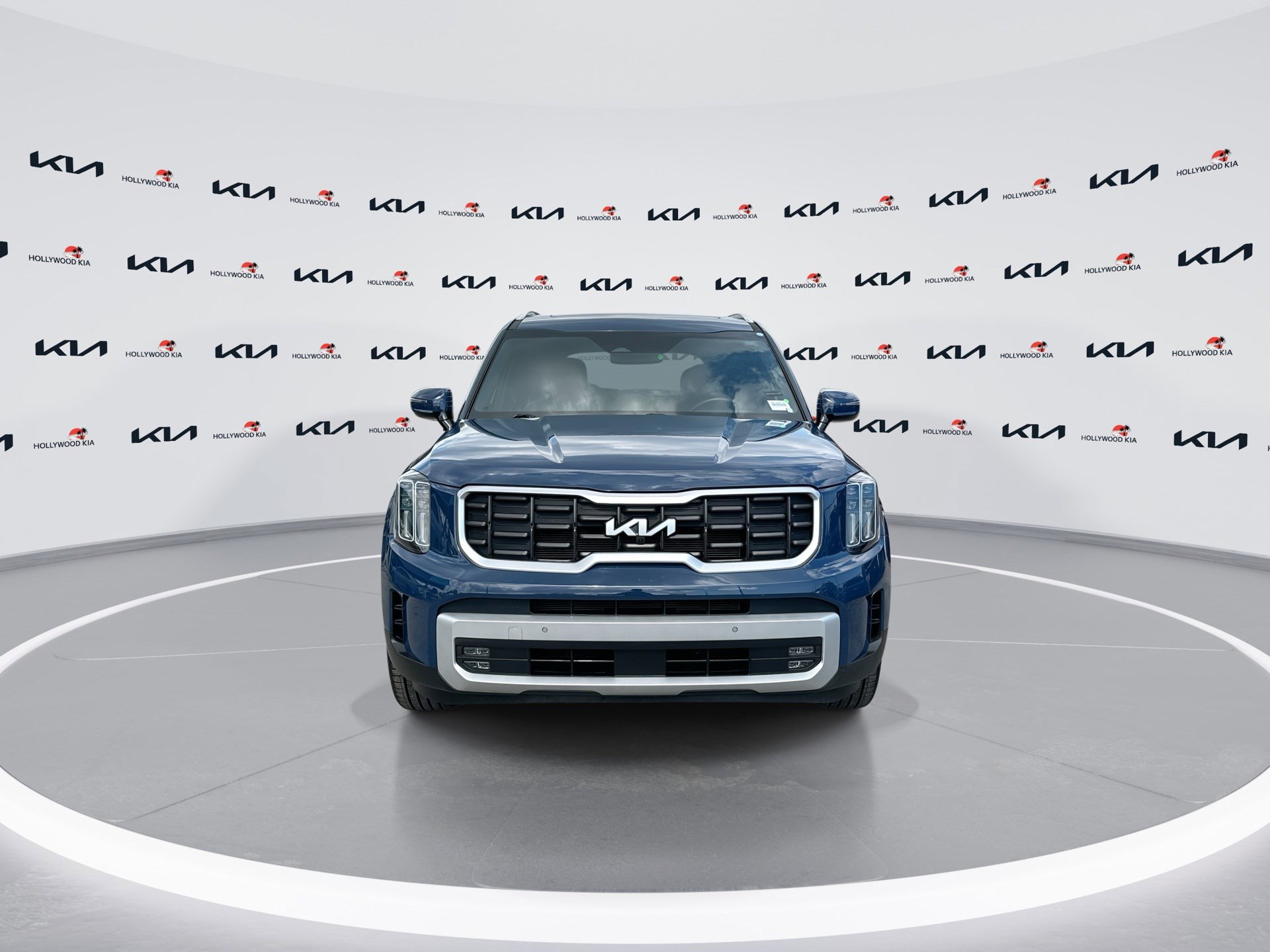 Used 2024 Kia Telluride SX image 3