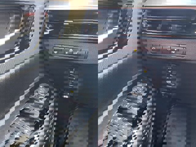 Used 2025 Nissan Murano SL image 16