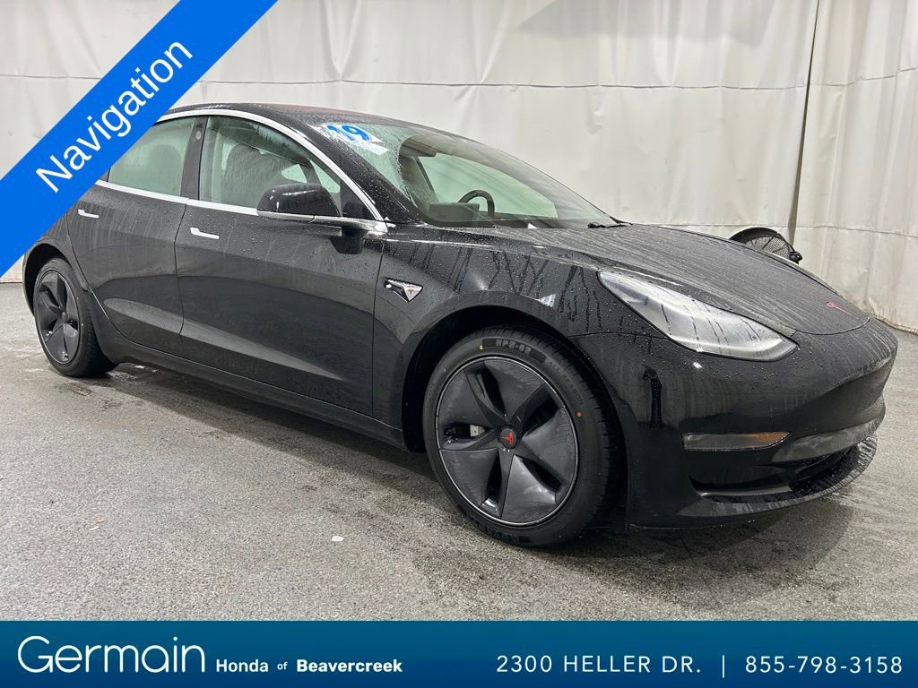 Used 2019 Tesla Model 3 Mid Range