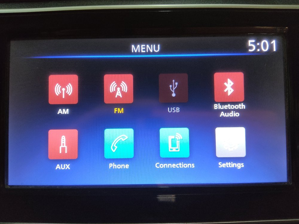 Used 2021 Nissan Versa S FWD image 25