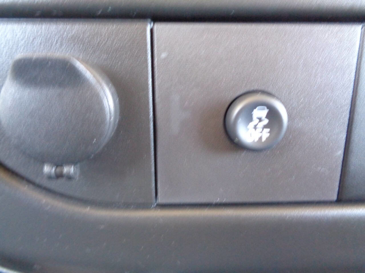 Used 2018 Chevrolet Express 2500 LT w/ LT Preferred Equipment Group image 72