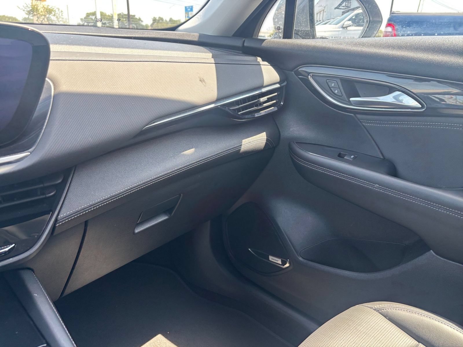 Used 2024 Buick Envision Preferred AWD/4WD image 35