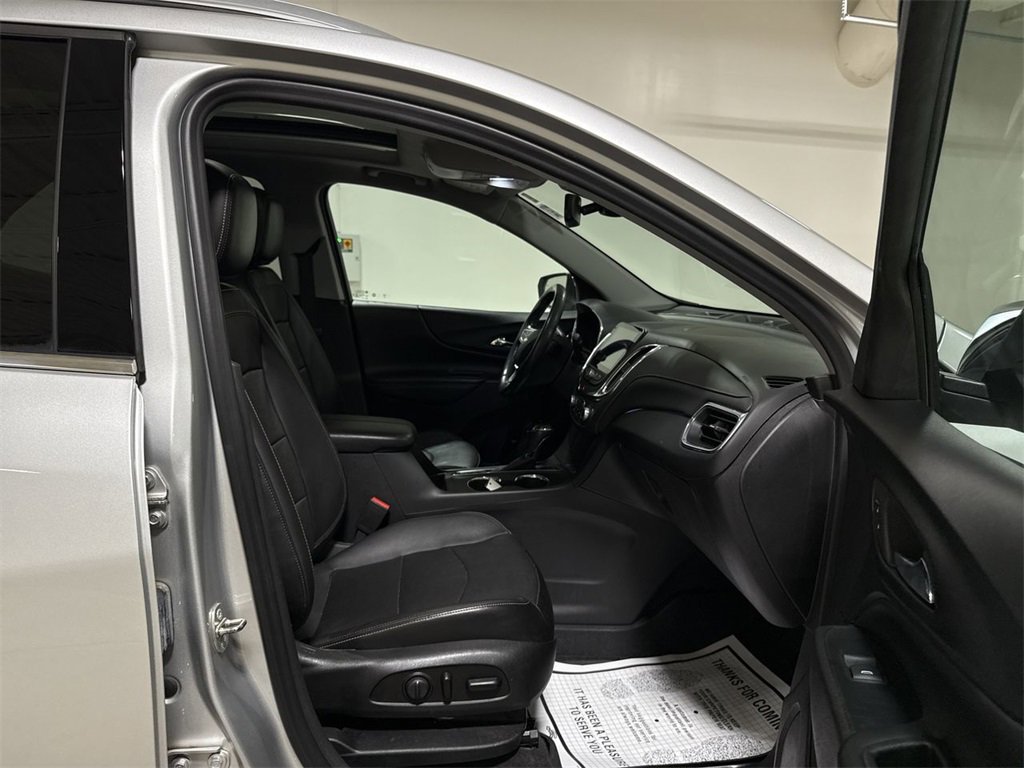 Used 2019 Chevrolet Equinox Premier image 22