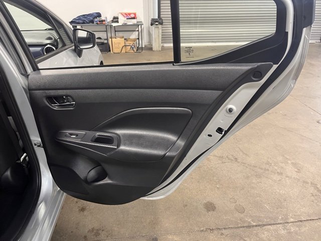 Used 2023 Nissan Versa SV image 15