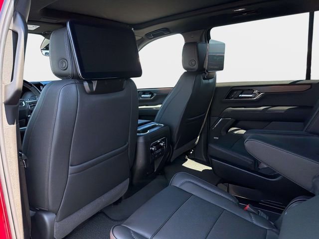 New 2026 GMC Yukon XL Denali w/ Denali Reserve Package image 16