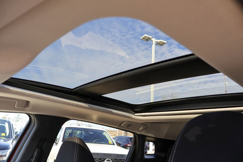 New 2026 Nissan Kicks SV image 9