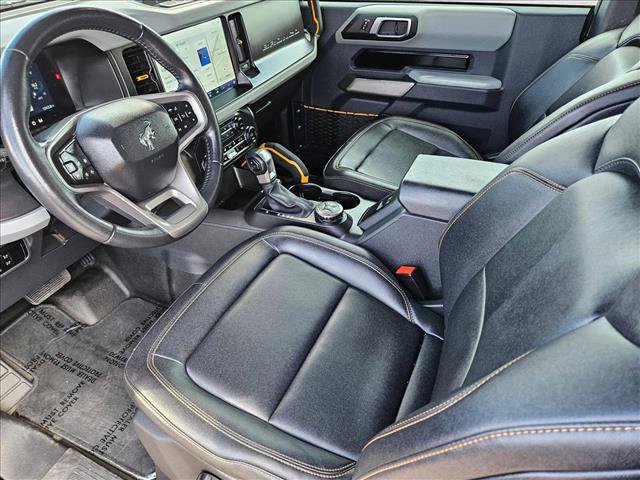 Used 2023 Ford Bronco Badlands image 9