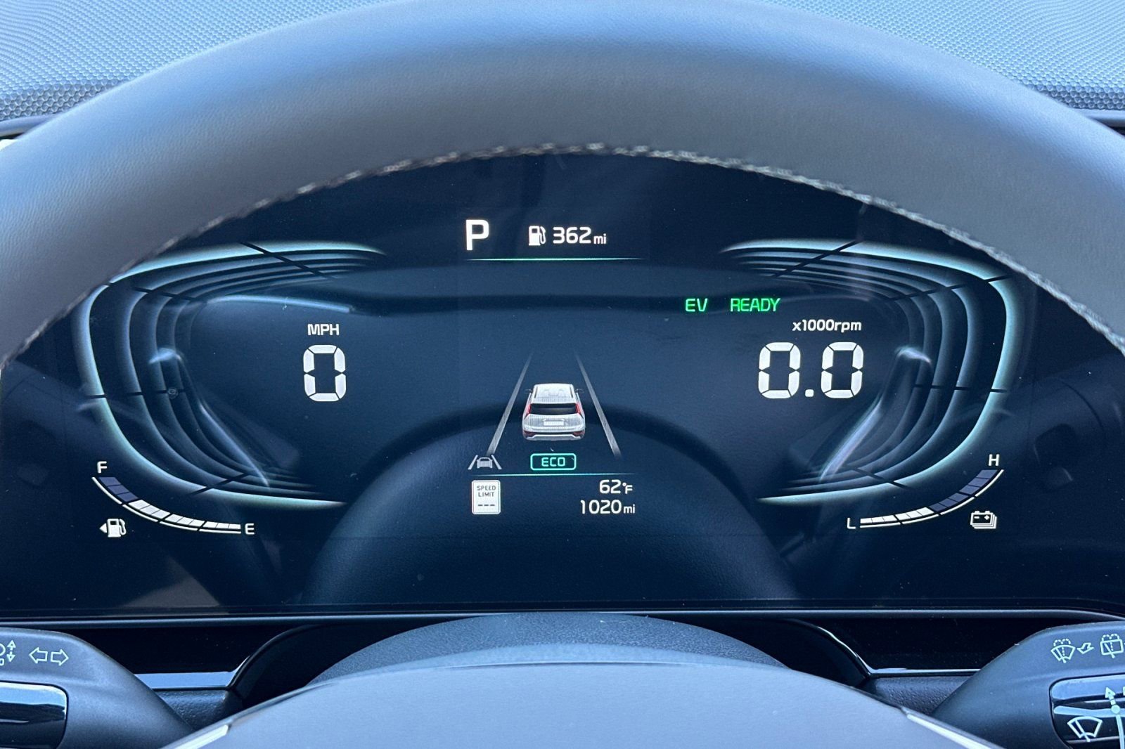 Used 2025 Kia Niro EX Touring image 22