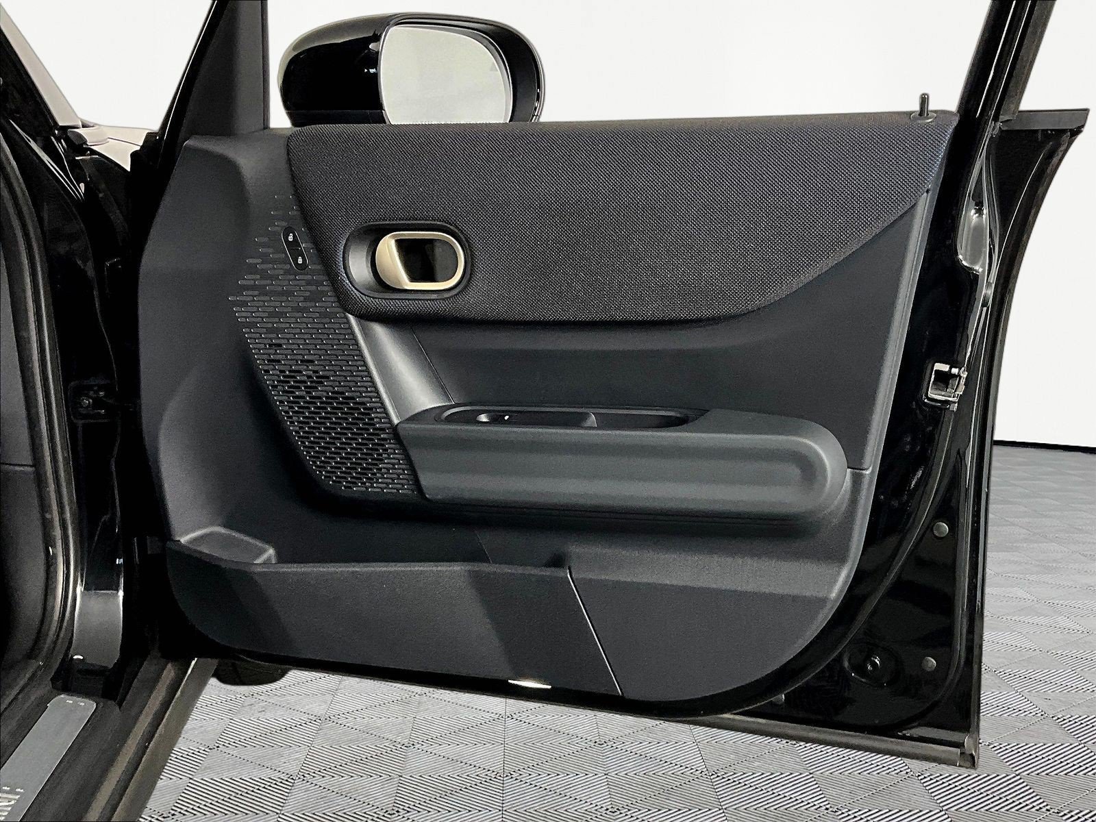 Used 2025 MINI Cooper S FWD image 26