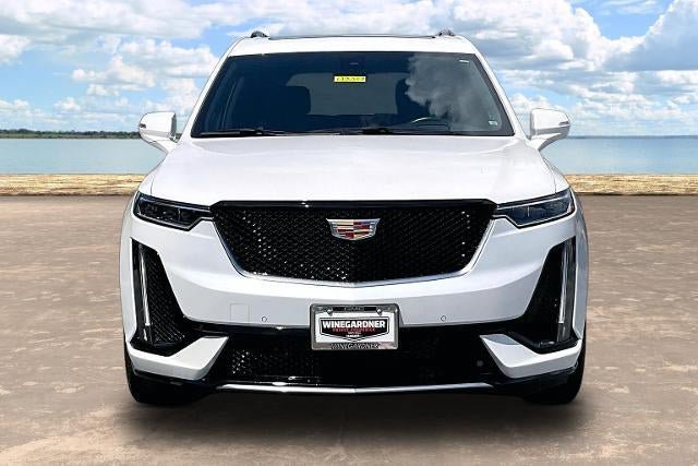 Used 2025 Cadillac XT6 Sport w/ Platinum Package AWD/4WD image 2