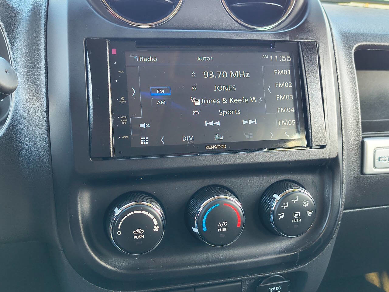 Used 2016 Jeep Compass Sport w/ Power Value Group image 14