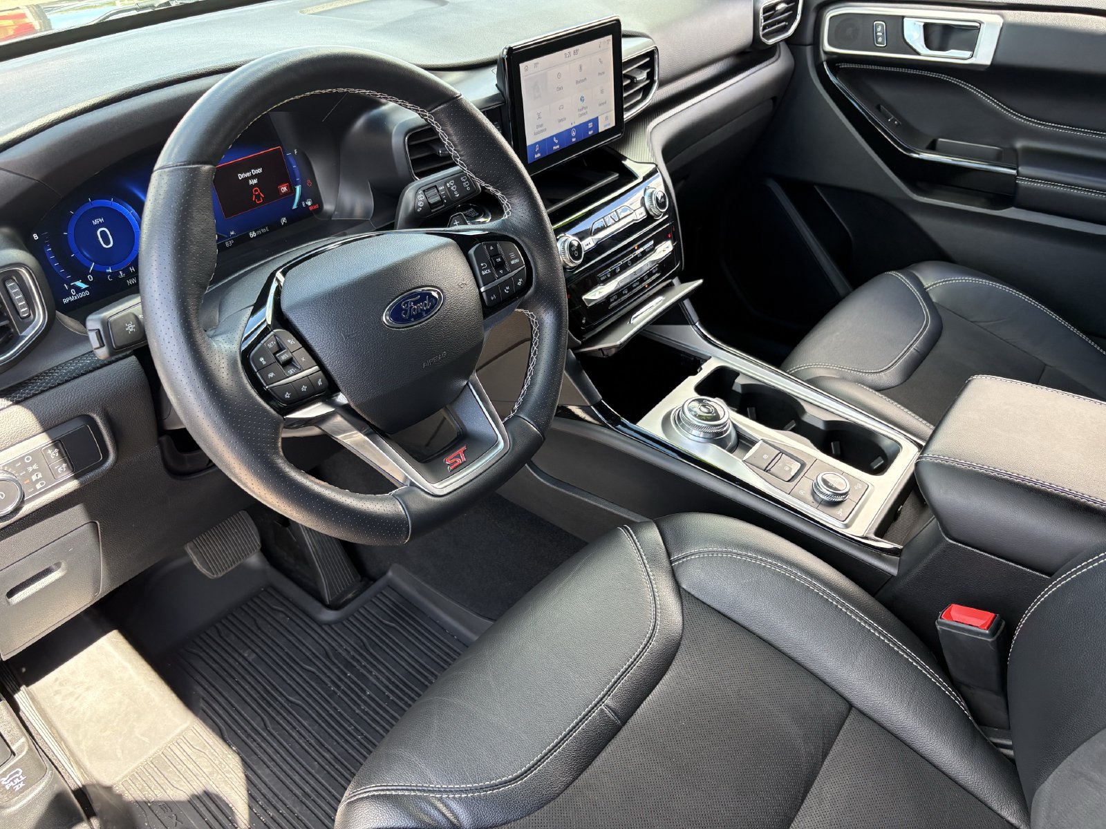 Certified 2022 Ford Explorer ST AWD/4WD image 23