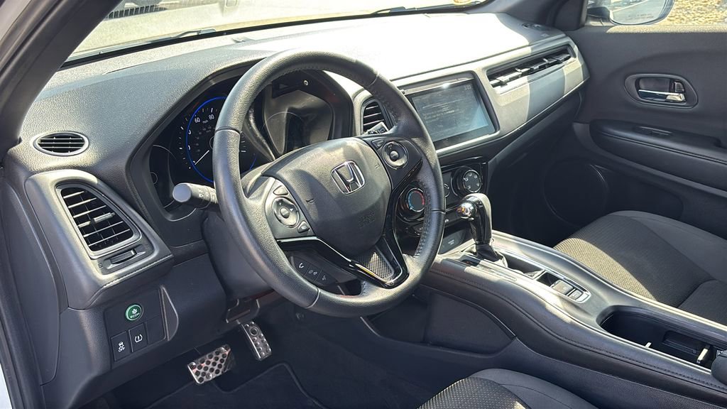 Used 2022 Honda HR-V Sport image 26