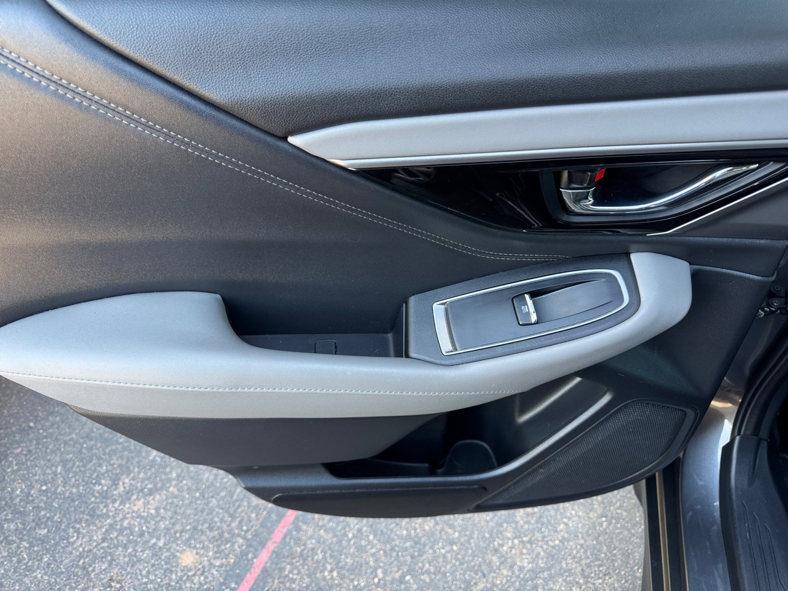 Used 2022 Subaru Outback Limited w/ Popular Package #2 AWD/4WD image 25