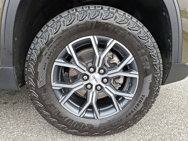 Certified 2024 GMC Acadia AT4 w/ Luxury Package image 8