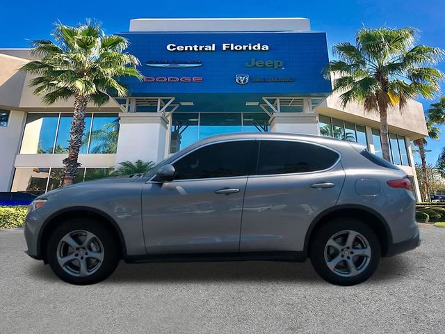 Used 2021 Alfa Romeo Stelvio Sprint w/ Sun & Sound Package RWD image 8