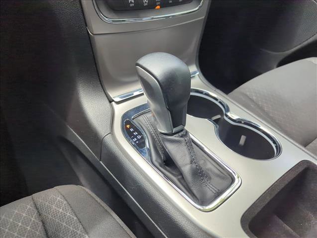 Used 2019 Jeep Grand Cherokee Laredo RWD image 11