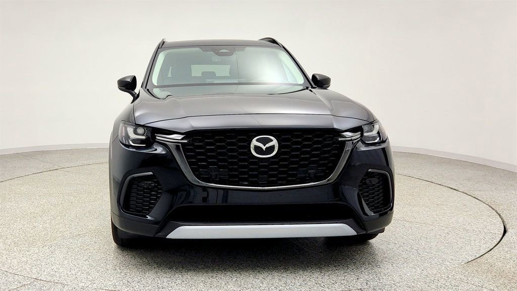 Used 2025 MAZDA CX-70 Plug-In Hybrid w/ Premium Pkg image 2