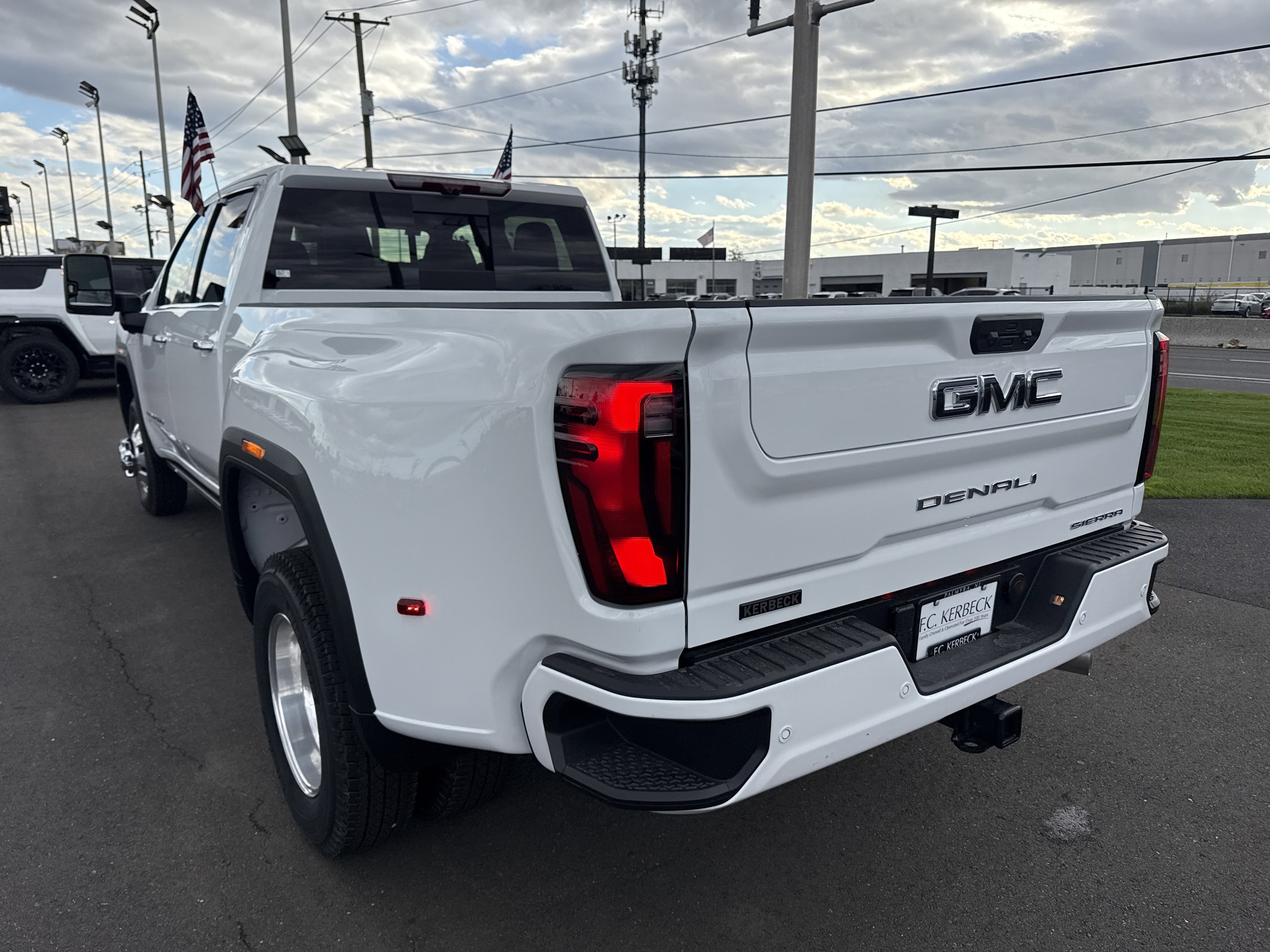 New 2026 GMC Sierra 3500 Denali Ultimate image 8