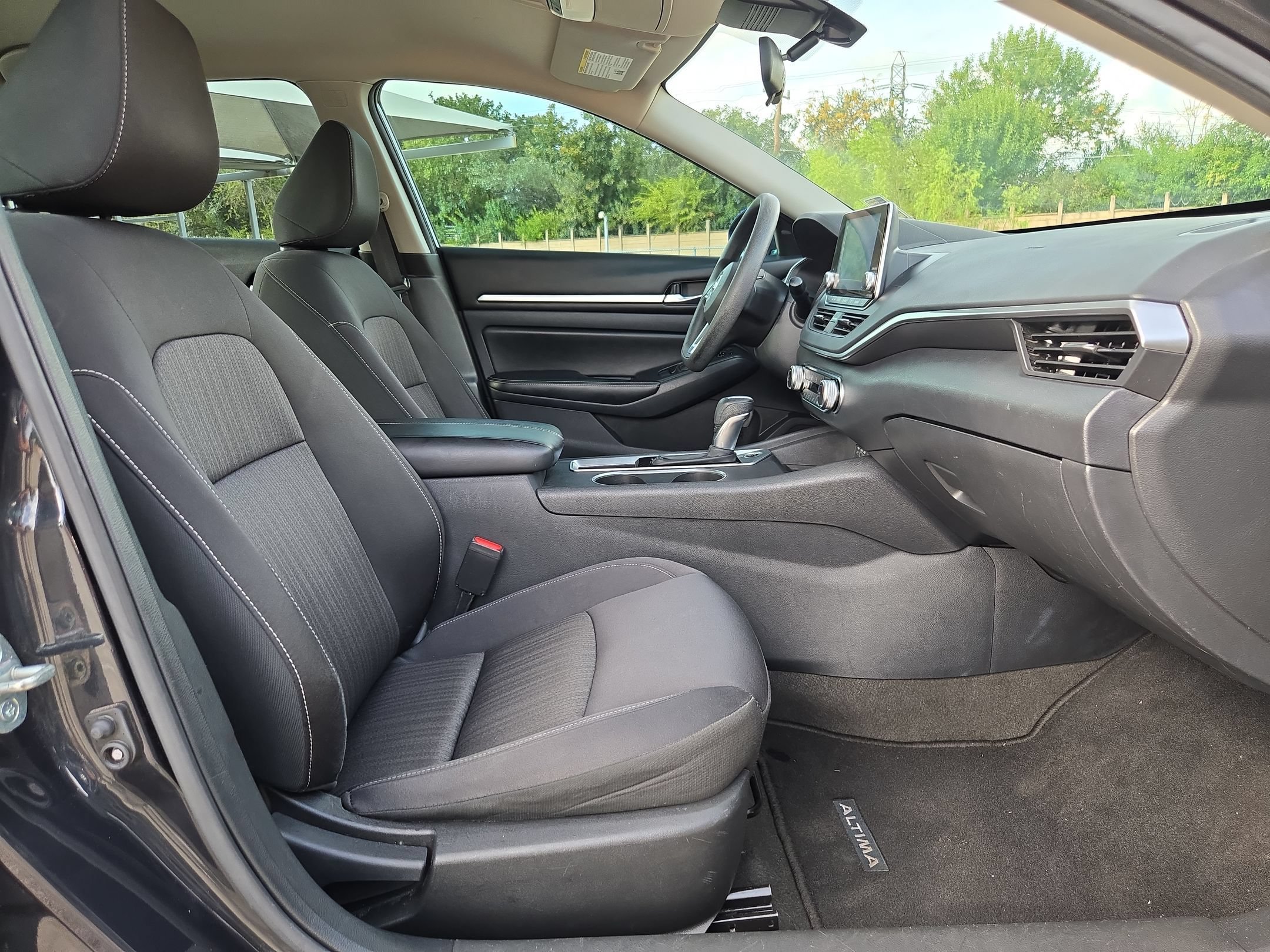 Used 2022 Nissan Altima 2.5 SV FWD image 27