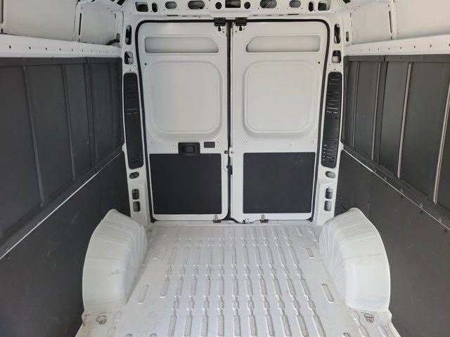 Used 2026 RAM ProMaster 2500 w/ Convenience Group FWD image 17
