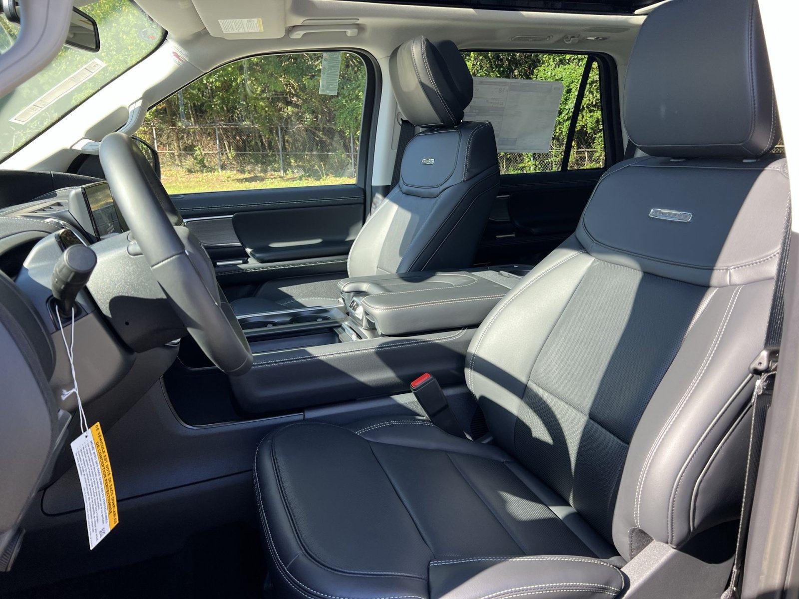 New 2027 Ford Expedition Platinum w/ Driver's Package AWD/4WD image 13