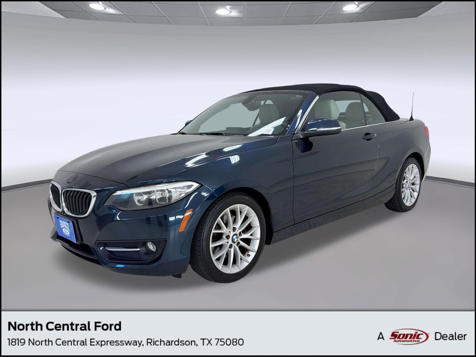 Used 2016 BMW 228i xDrive Convertible image 1