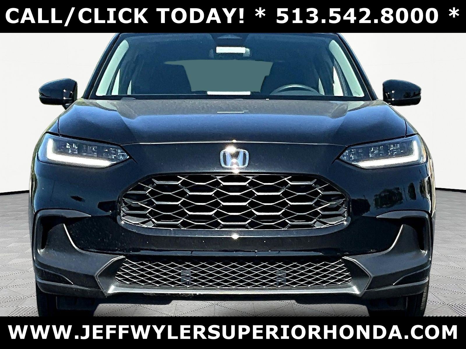 Used 2024 Honda HR-V LX image 2