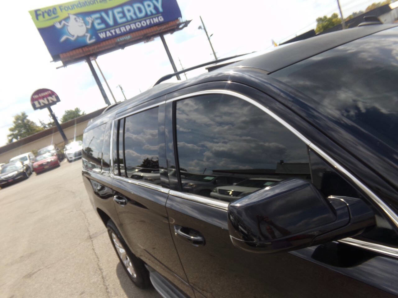 Used 2015 GMC Yukon XL SLT w/ Open Road Package image 50