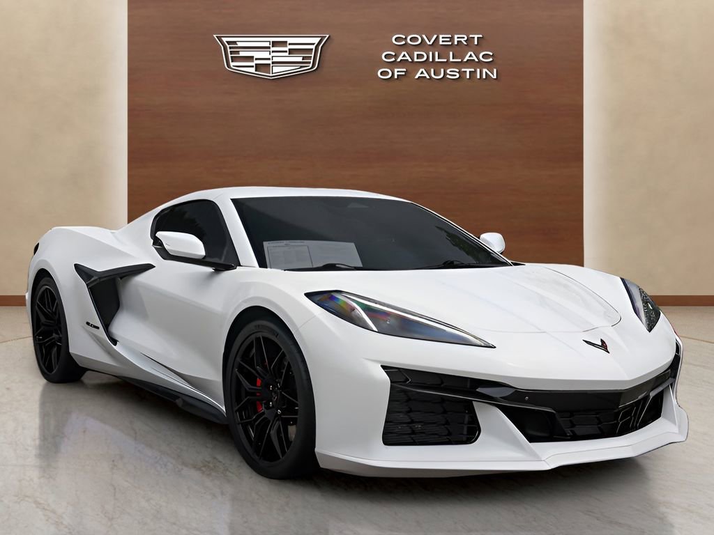 Used 2025 Chevrolet Corvette Z06 RWD image 6