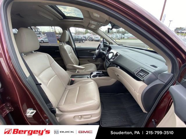 Used 2020 Honda Pilot Touring image 31