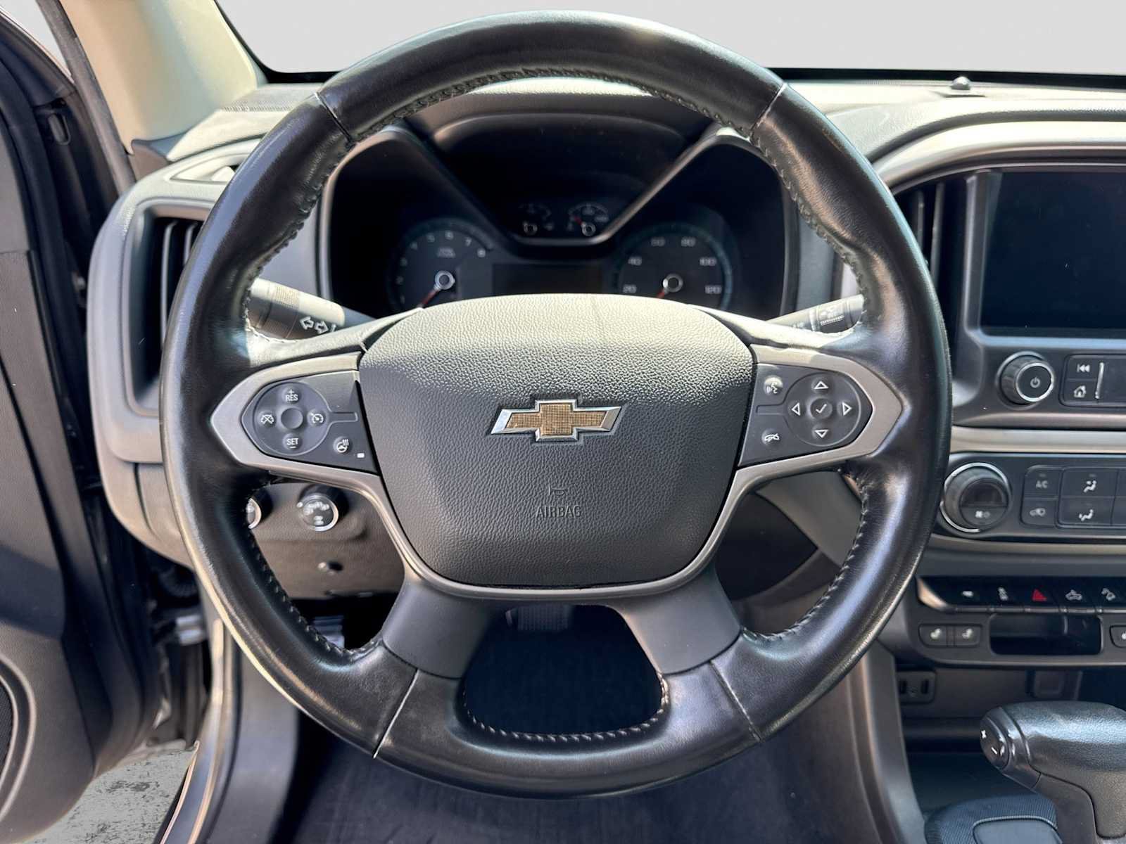 Used 2020 Chevrolet Colorado Z71 AWD/4WD image 21