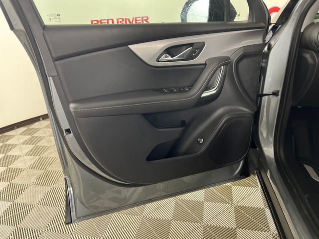 New 2026 Chevrolet Blazer LT image 10