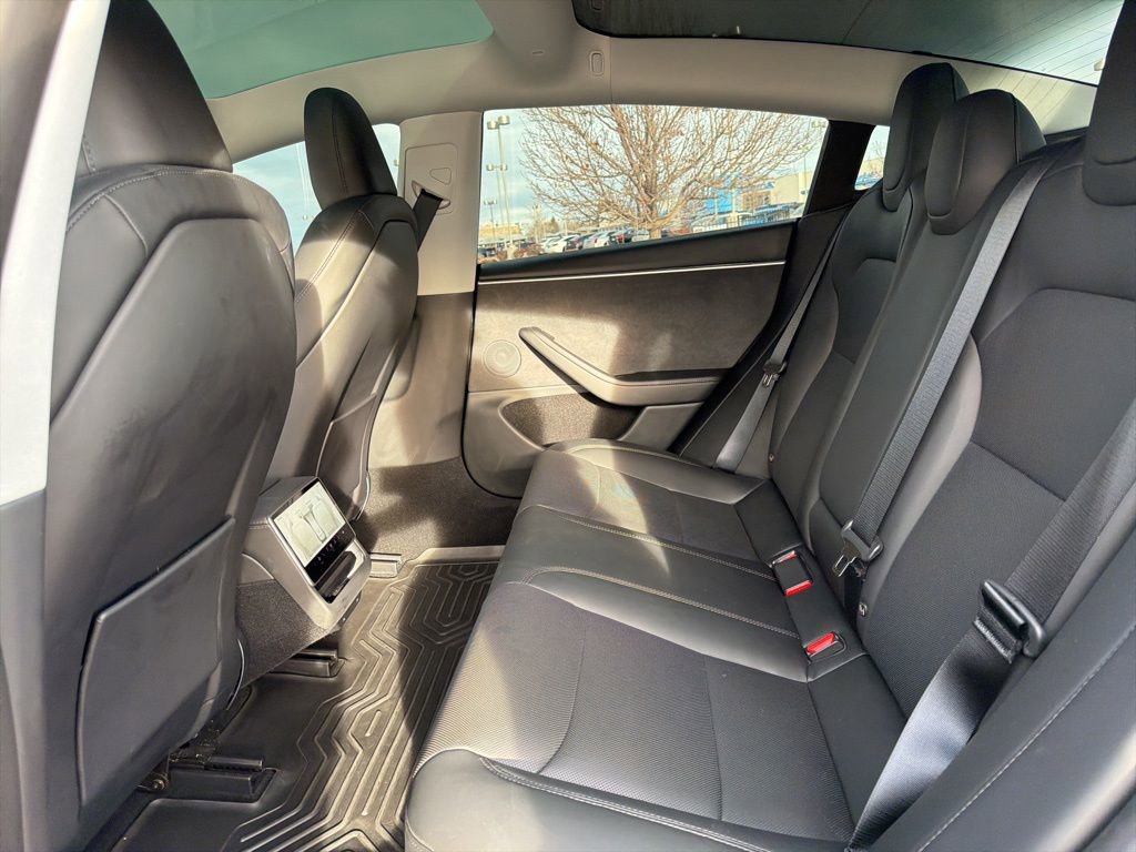 Used 2025 Tesla Model 3 Long Range image 26