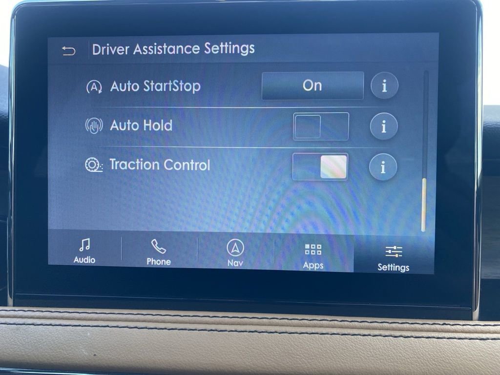 Used 2020 Lincoln Corsair Reserve w/ Equipment Group 202A image 40