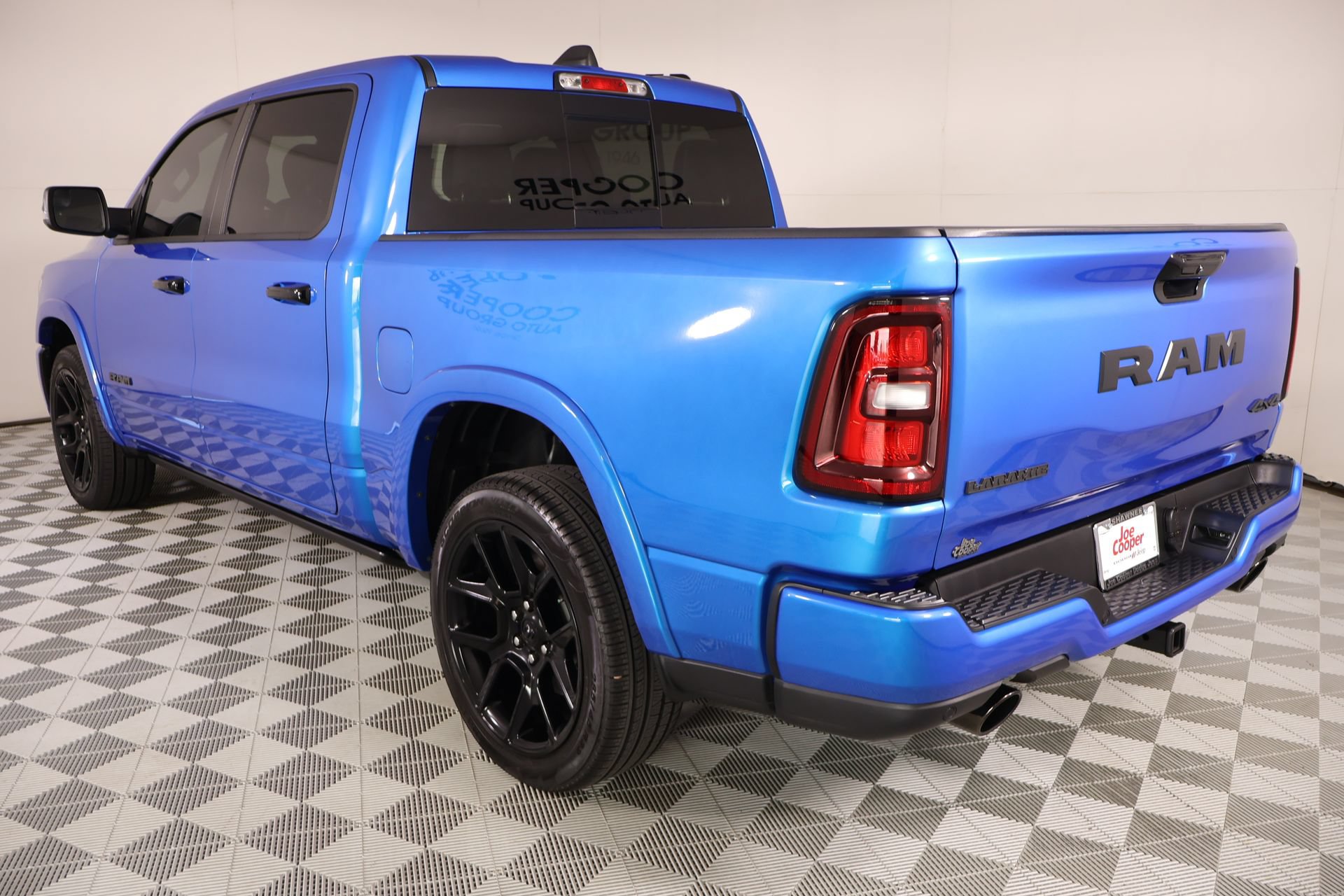 Used 2025 RAM 1500 Laramie w/ Night Edition AWD/4WD image 24