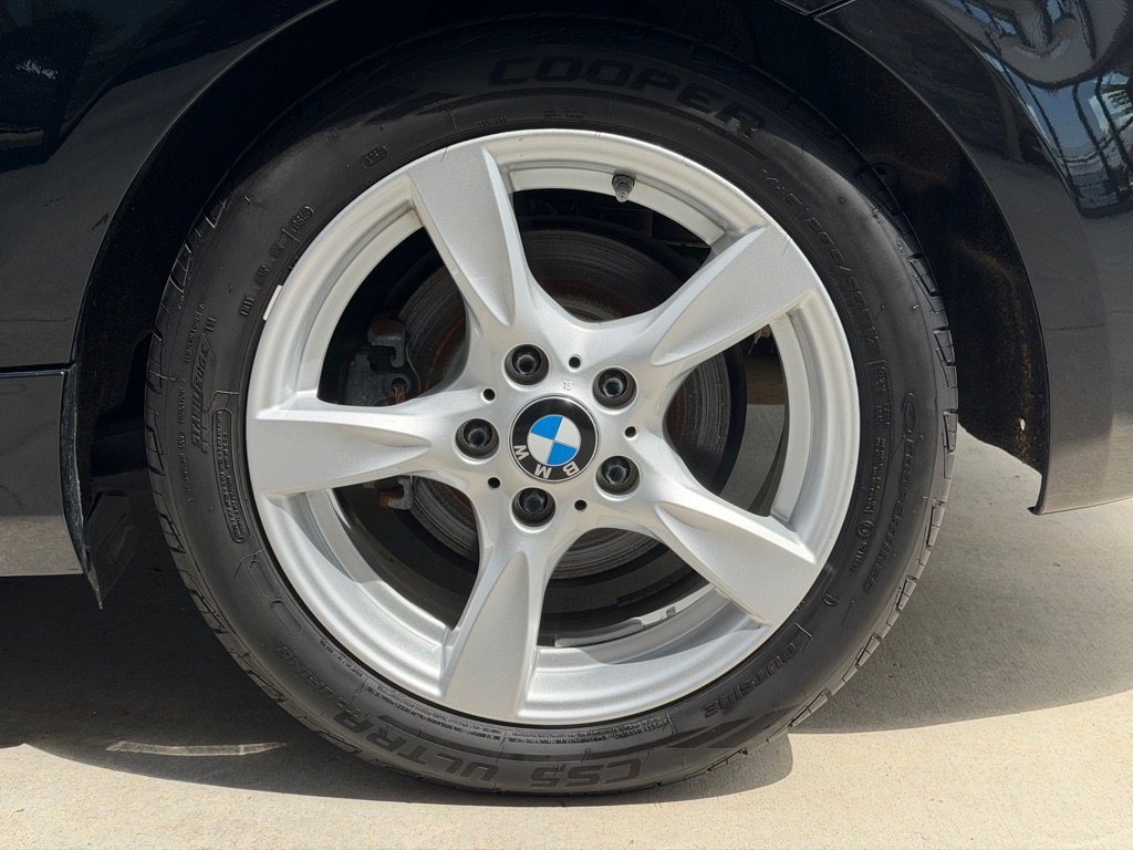Used 2013 BMW 128i Convertible RWD image 19